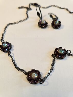 LIZ PALACIOS Floral Crystal Necklace and Earring Set in Purple SWAROVSKI